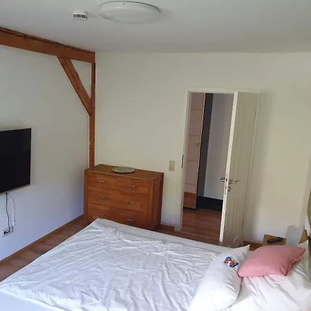 Daire Kornhaus - Schoene Mit Pool, Kamin Und Terrasse Göttingen