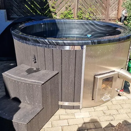 Kornhaus - Schoene Mit Pool, Kamin Und Terrasse Διαμέρισμα *