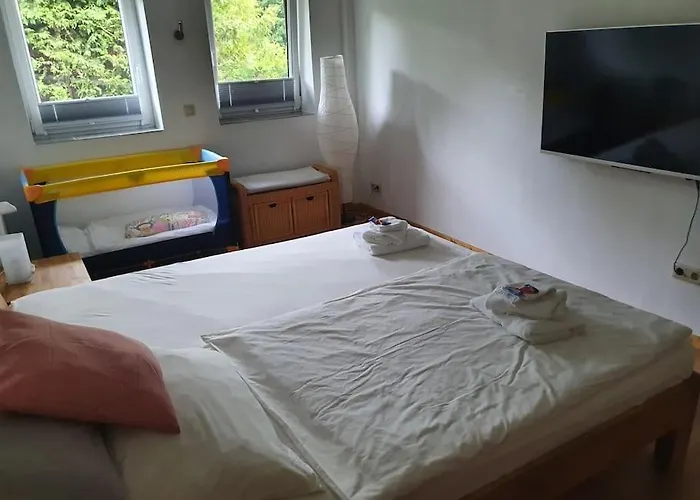 Kornhaus - Schoene Mit Pool, Kamin Und Terrasse Appartement