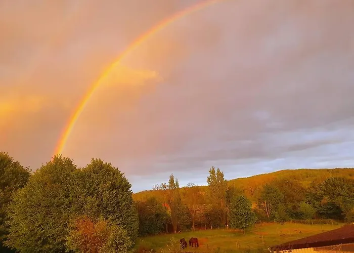Appartement Kornhaus - Schoene Mit Pool, Kamin Und Terrasse