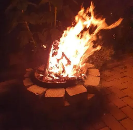 Appartement Kornhaus - Schoene Mit Pool, Kamin Und Terrasse Göttingen